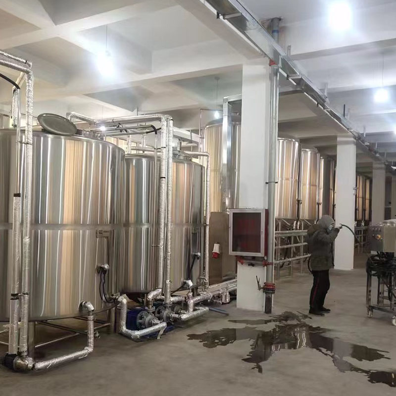 富民精酿啤酒设备